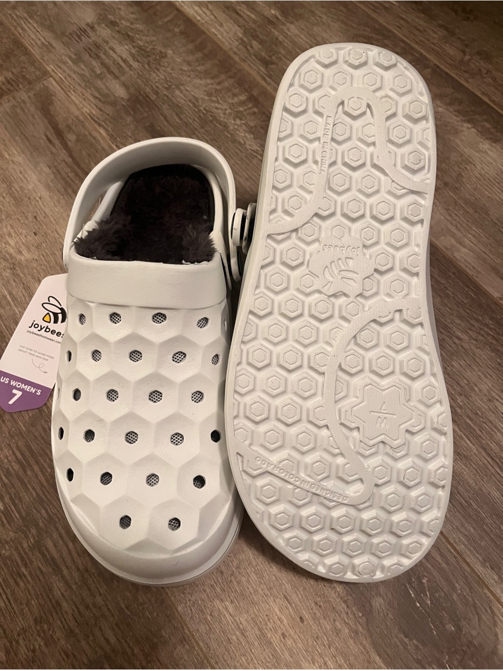 Joybees Women's White Clog Slippers NWT size 7